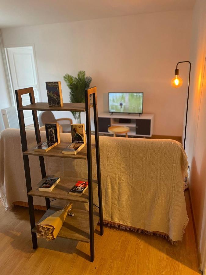 Appartement Chloe Du Lac Montferrat  Ngoại thất bức ảnh