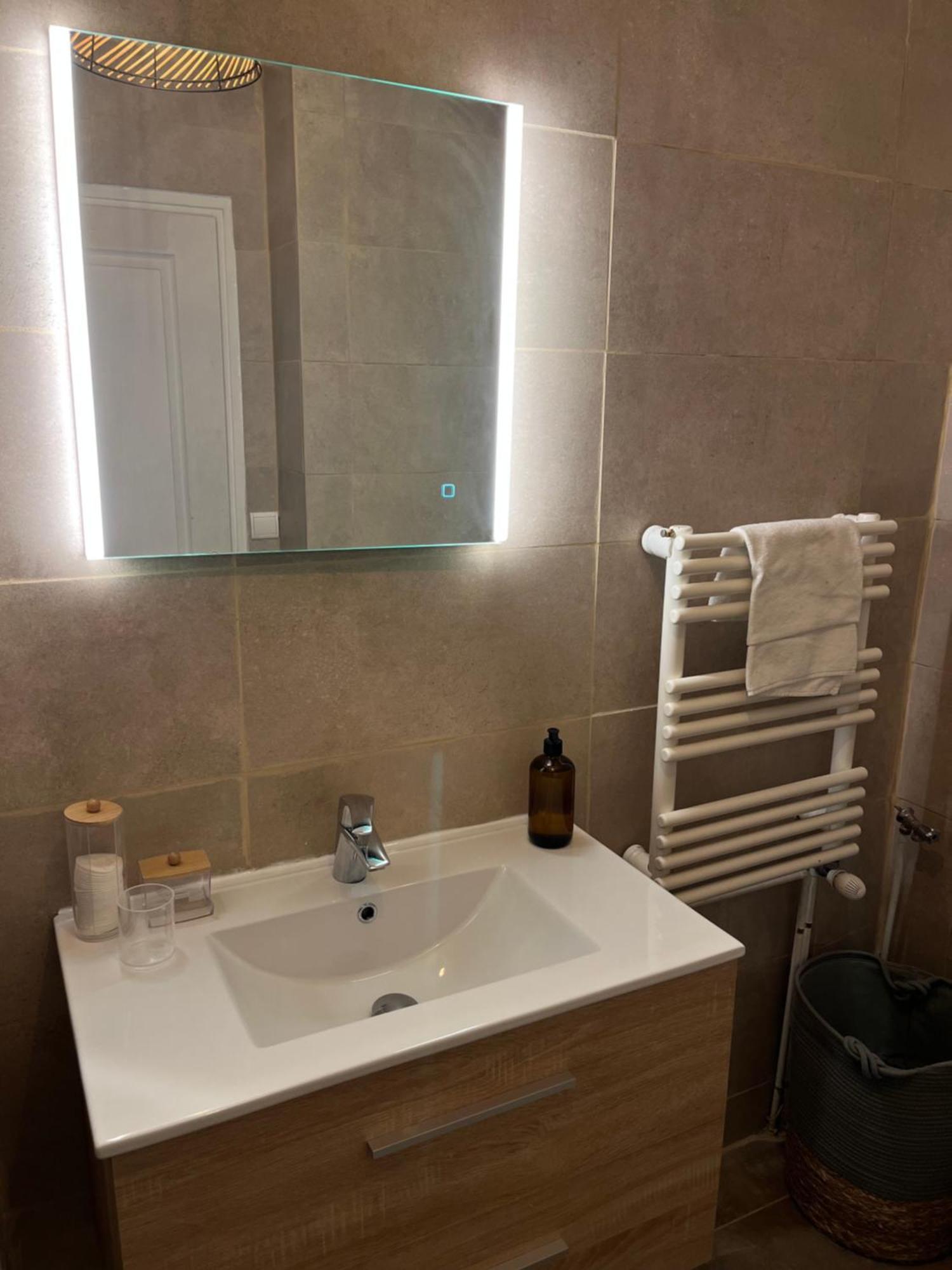 Appartement Chloe Du Lac Montferrat  Ngoại thất bức ảnh